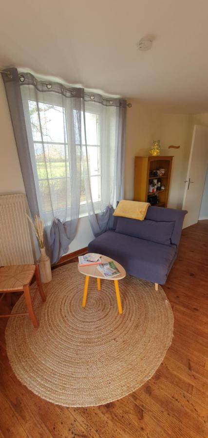 Apartmán Le Studio De Rochavelle Chiché Exteriér fotografie
